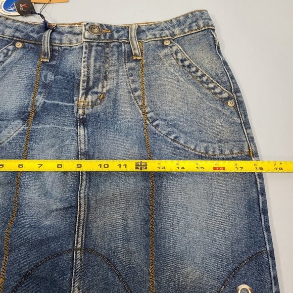 VIA DUTTUS 20" Brazilian Denim Blue Jean Skirt Womens Size 2 NWT - Picture 10 of 11
